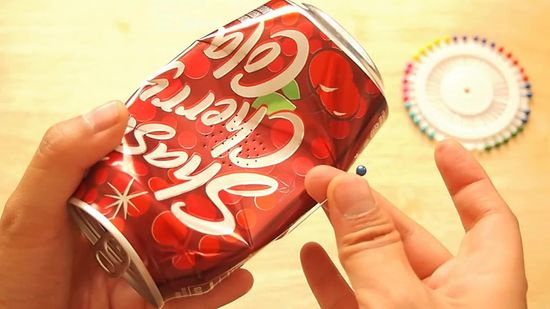 how to make a pipe from a soda can